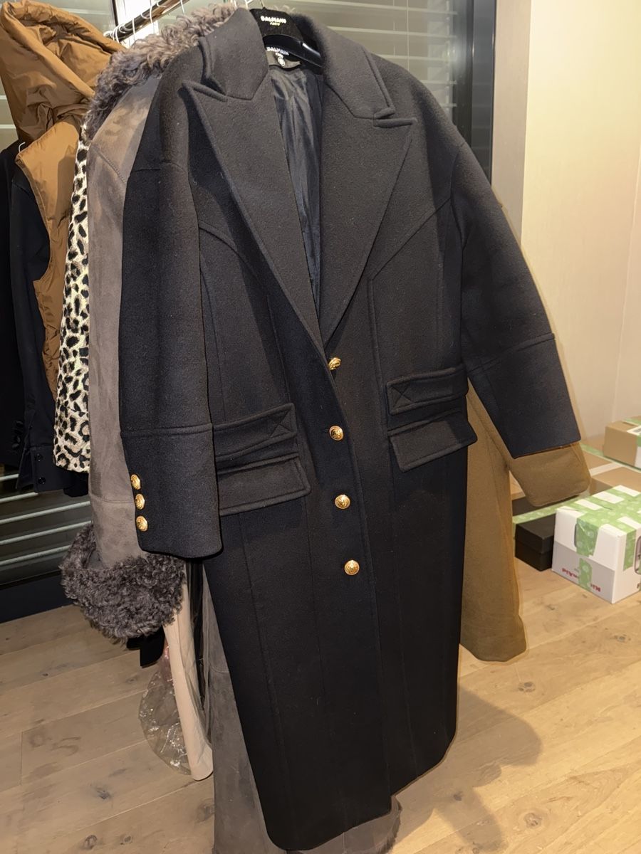 Balmain Cappotti: Balmain 	 BALMAIN Wool oversized long – Nuovo (secondo la descrizione) da Genève venduto da val_rp9x 2