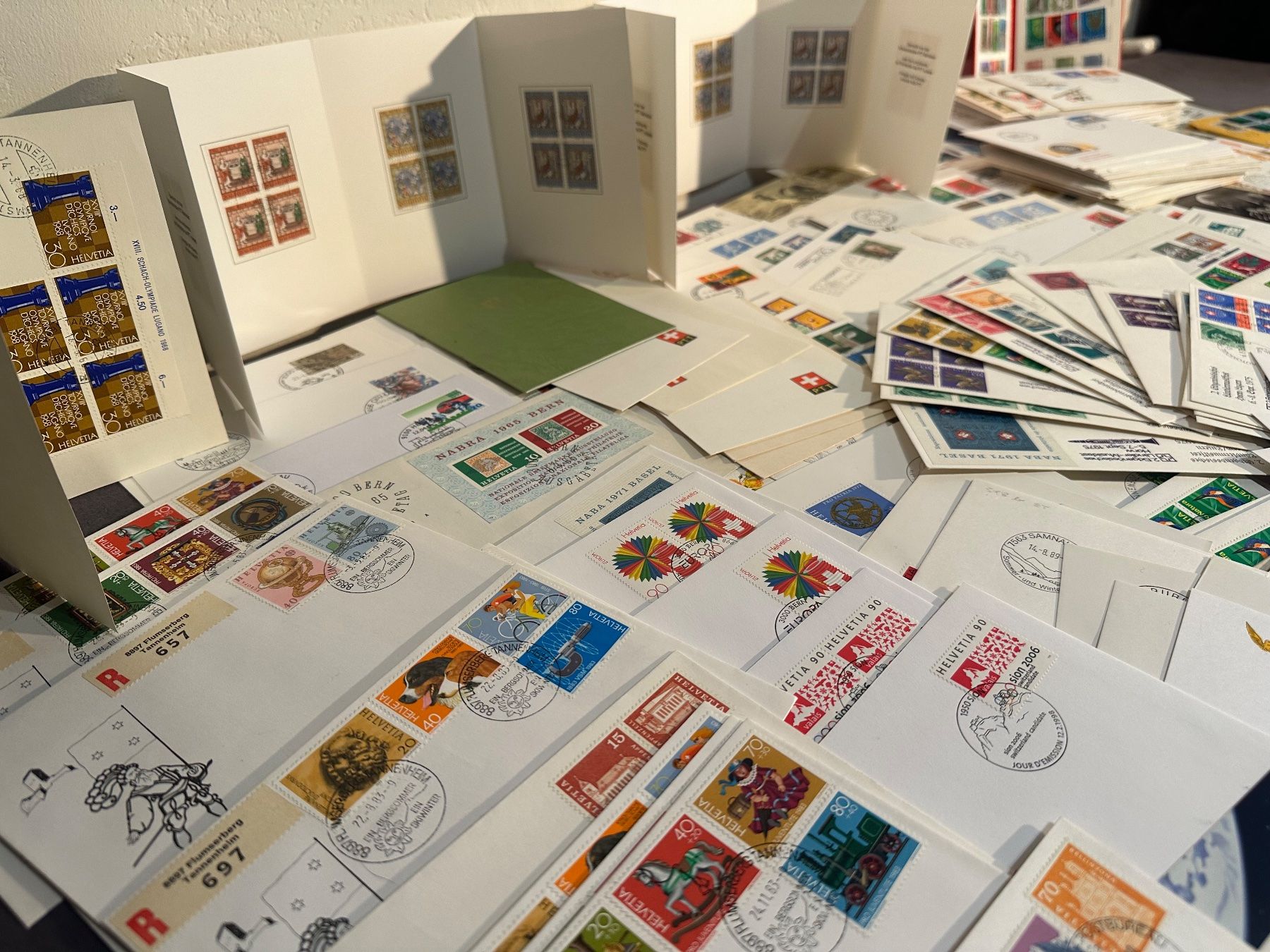 Tutti i francobolli: Grosse Sammlung Sonderbriefe PTT FDC Karten Schweiz – Usato da Stettfurt venduto da 2442 3