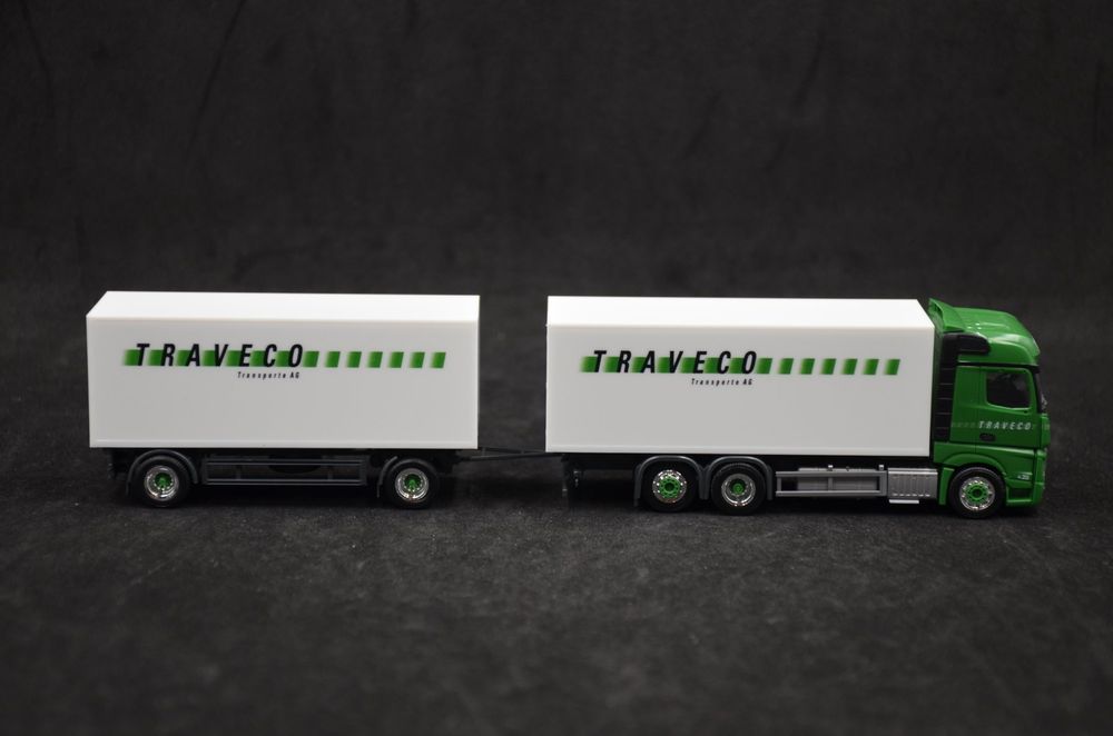 Maquette Remorque Frigorifique Herpa Traveco 1:87 - Échelle HO - Modèle Miniature Collector