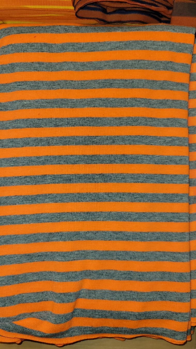 Tessuti: 7.7m Jersey-Paket Streifen – Nuovo (secondo la descrizione) da Madiswil venduto da fabrics 1