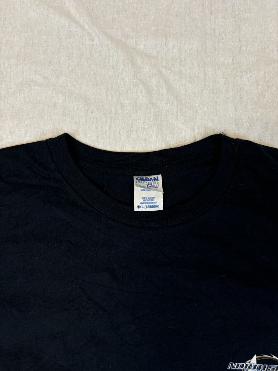 T-shirt: T-Shirt Gildan Cotton – Nuovo (secondo la descrizione) da Lindau venduto da KT_Vintage 3