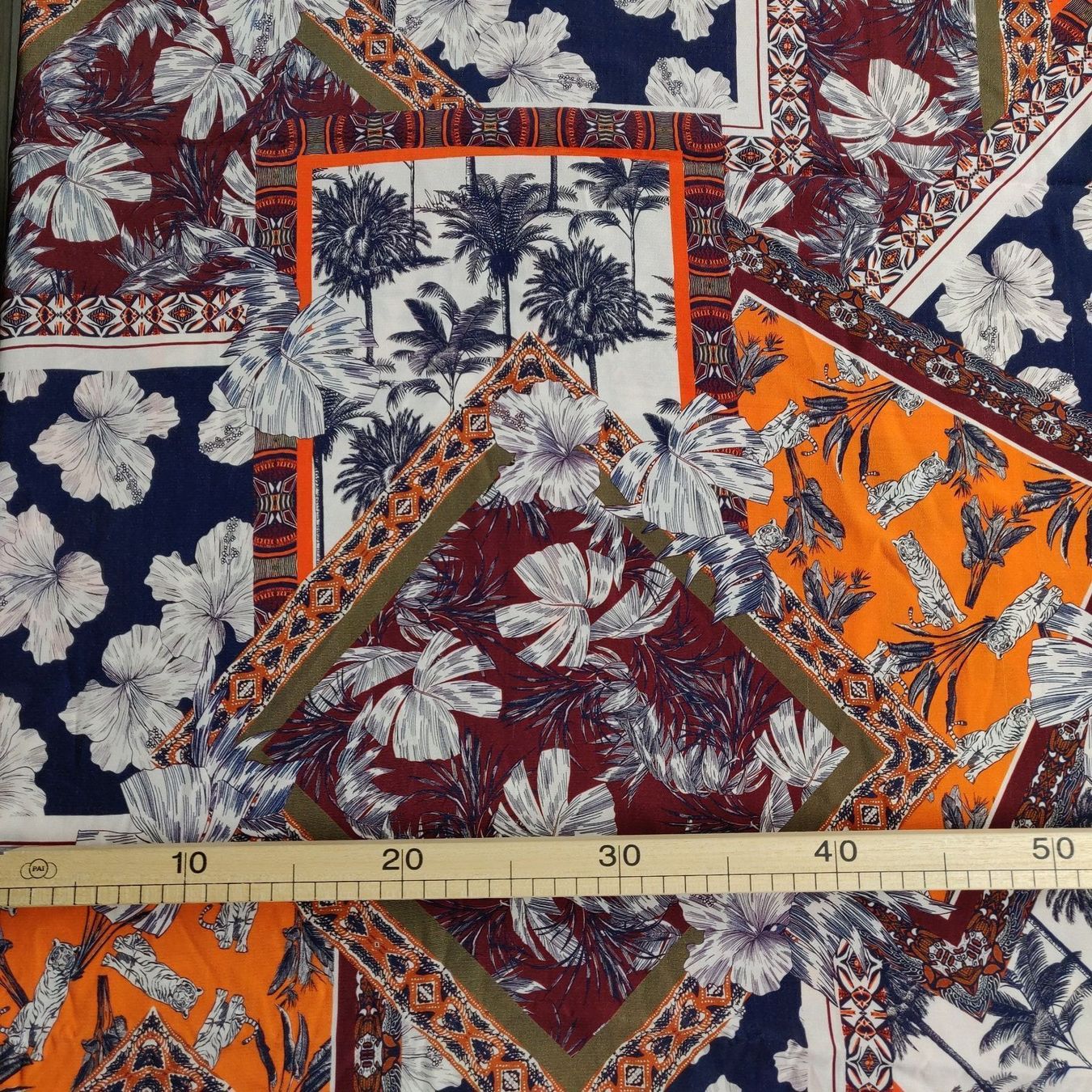 Tessuti: Ital. Viskose Stoff leicht 1.5x1.50m FancyJungle Patchwork – Nuovo (secondo la descrizione) da Lufingen venduto da Voyager7 3