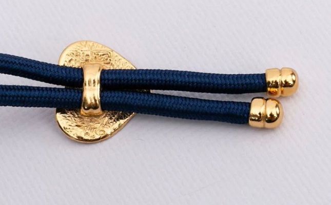 Saint Laurent Catenine: Collier pendentif émaillé Yves Saint Laurent – Usato da Montreux venduto da Perledor 8