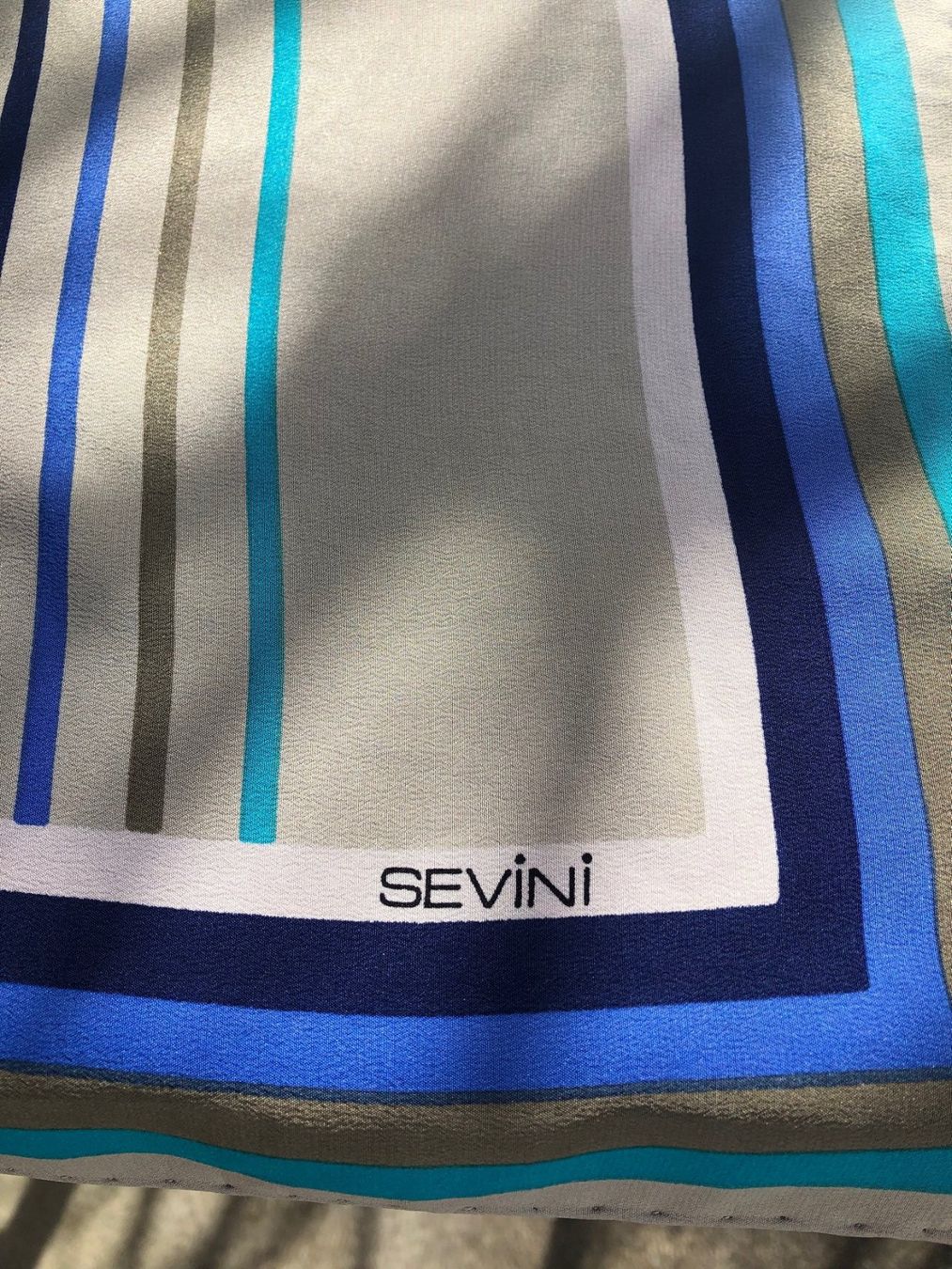 Foulards, Tücher & Schals: Seidenfoulard SEVINI – Gebraucht aus Winterthur von Barunggeli 2