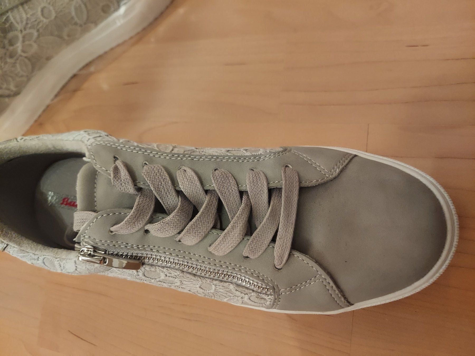 Scarpe da donna: Turnschuhe Bata Grösse 41 NEU – Nuovo (secondo la descrizione) da Altishofen venduto da tammy05 3