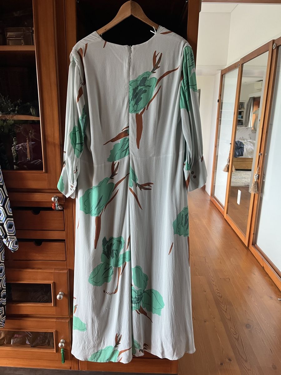Kleider: Langes Figur schmeichelndes Kleid 48 – Neu (gemäss Beschreibung) aus Saanen von SoniaMichaela 2