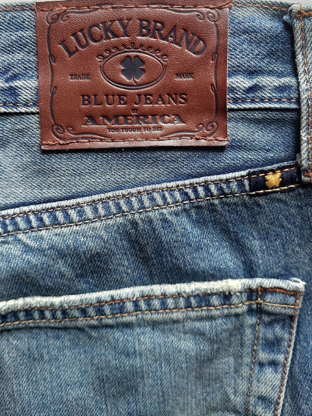 Jeans: Jeans American – Usato da Brunnen venduto da CHOUCHOU. 4