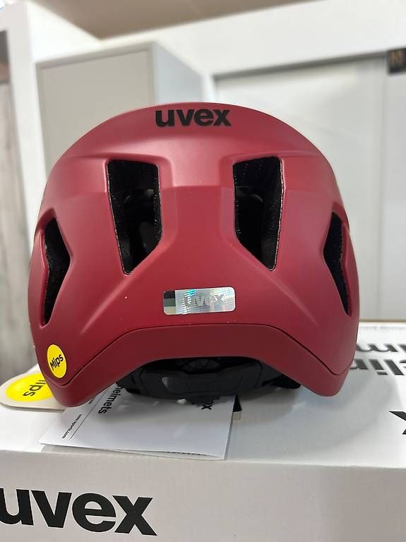 Caschi: Velohelm uvex renegade MIPS ruby red-black matt  – Usato da Sursee venduto da pil_xg2h 2