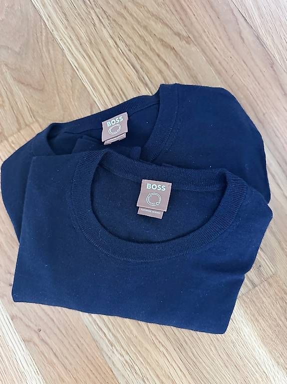 Maglioni & Felpe: 2 BOSS Kurzarm Pullover Navy Merinowolle Gr. M – Usato da Basel venduto da Ste_j5qf 4