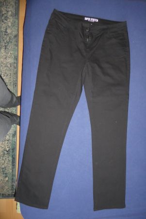 2 Hose Gr XL Chicoree Bund 45cm Gr 44 Top Zustand