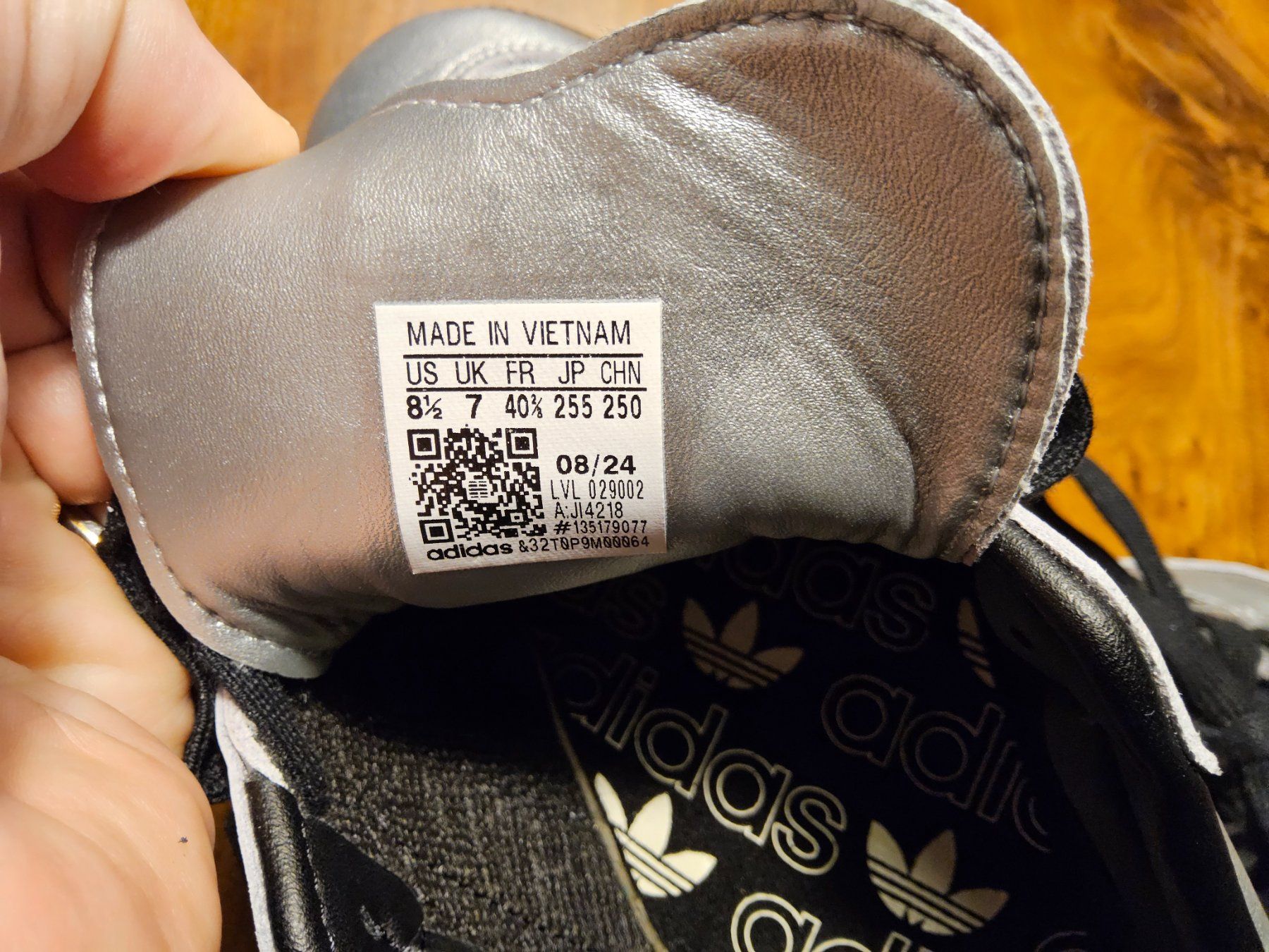 Adidas Chaussures femmes: Adidas Samba Silber Gr.40,2/3 – D'occasion à Wiesendangen par Ptrend 3