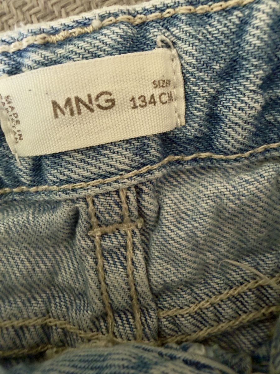 Mango Pantalons: Jeansshorts MNG |Größe 134 cm|| – D'occasion à Kilchberg ZH par nad_6dwp 2