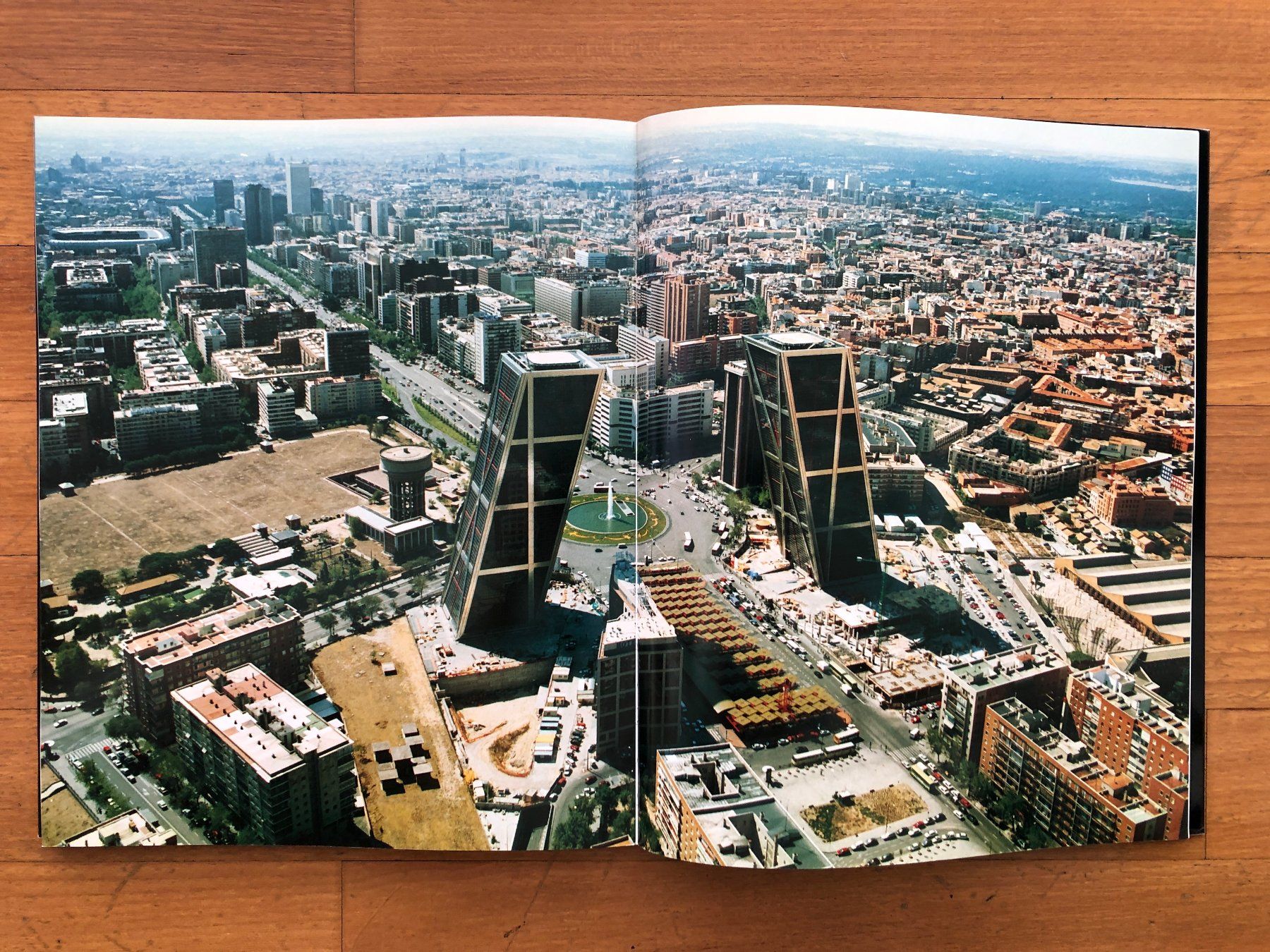 Libri: Architektur Buch: PHILIP JOHNSON - Architectural Monographs – Usato da Lugano venduto da gio.yo 9