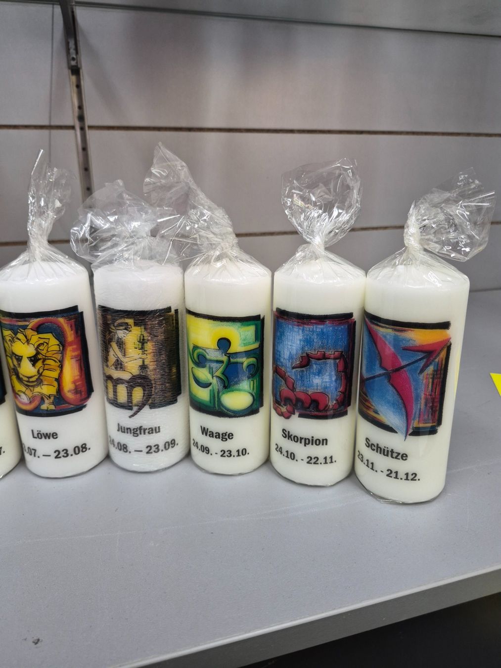 Candele: 354 Posten Sternzeichen-Kerzen aus Liquidation – Nuovo (secondo la descrizione) da Derendingen venduto da Meisterstuecke 3