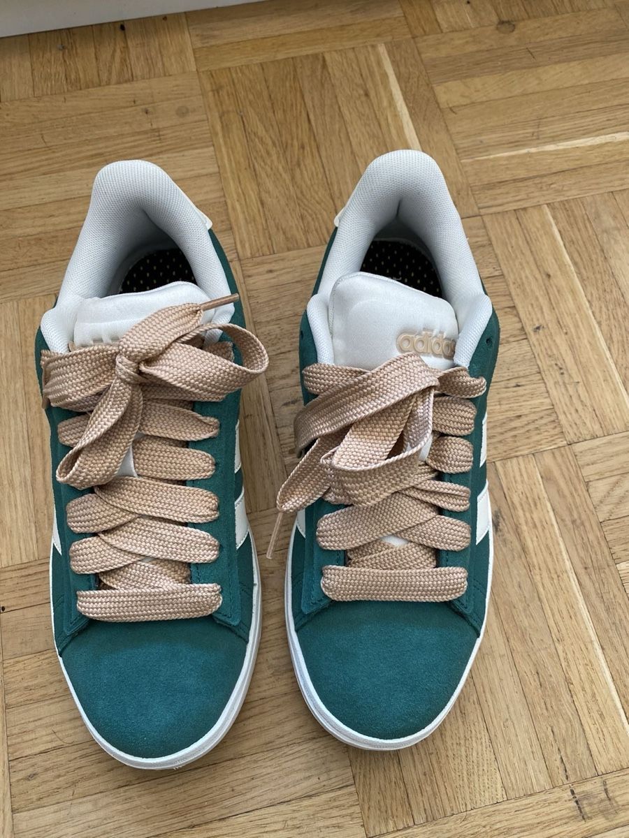 Adidas Scarpe da uomo: Paire de chaussures Adidas  – Nuovo e nell'imballaggio originale da Renens VD venduto da ros_qfh8 3