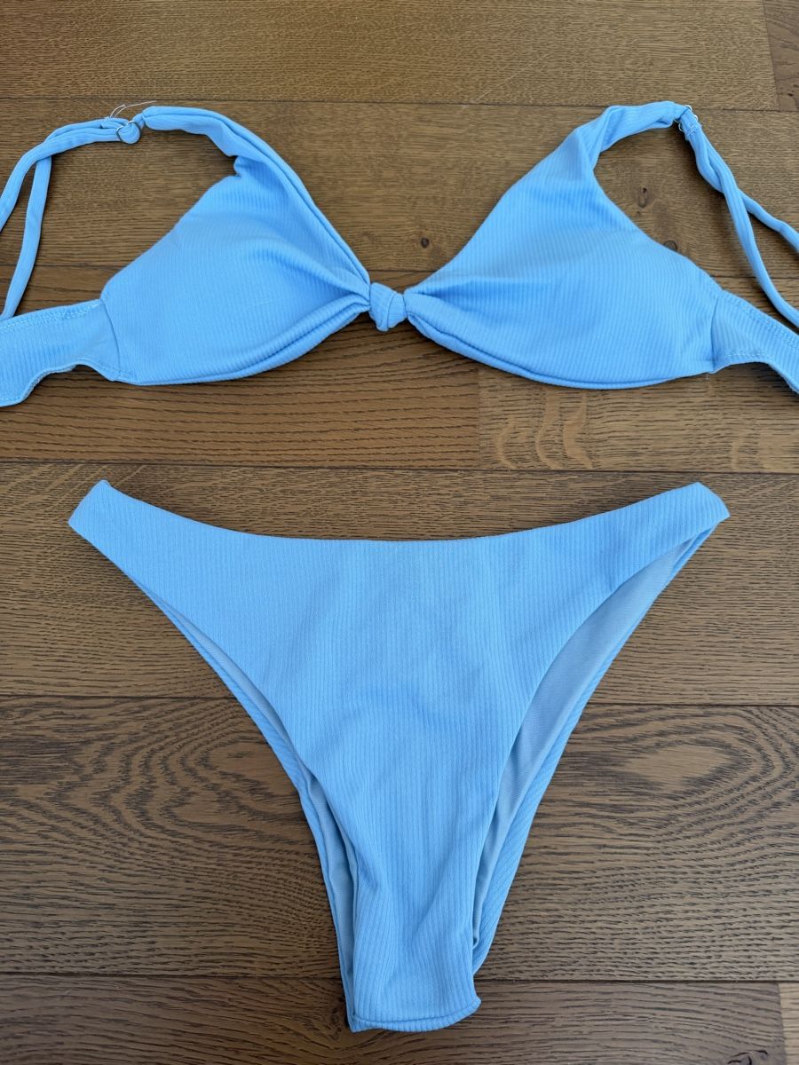 Maillots de bain & Bikinis: Neu Bikini in Hellblau, Grösse S – Neuf (Voir description) à Bassersdorf par Sandy456 1