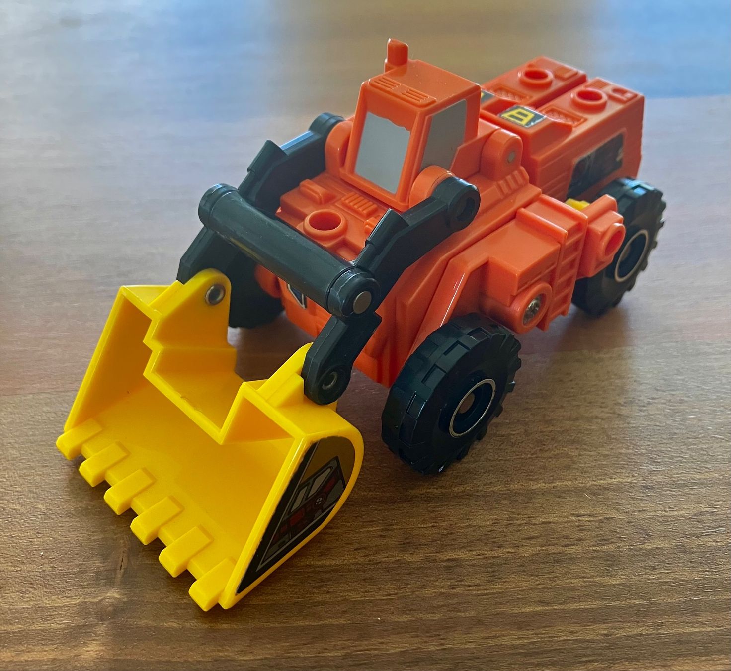 Hasbro Giocattoli: Transformers (G1): Targetmasters / Scoop – Usato da Wabern venduto da SuperKingChris 3