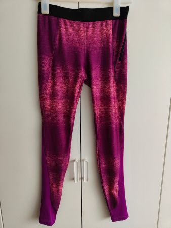 Sport Leggings / Tights - Grösse M
