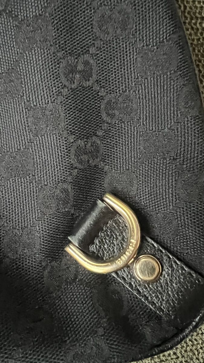 Gucci Taschen für Damen: Gucci Abbey Hobo Schultertasche – Gebraucht aus Bern von best.secondhand 1