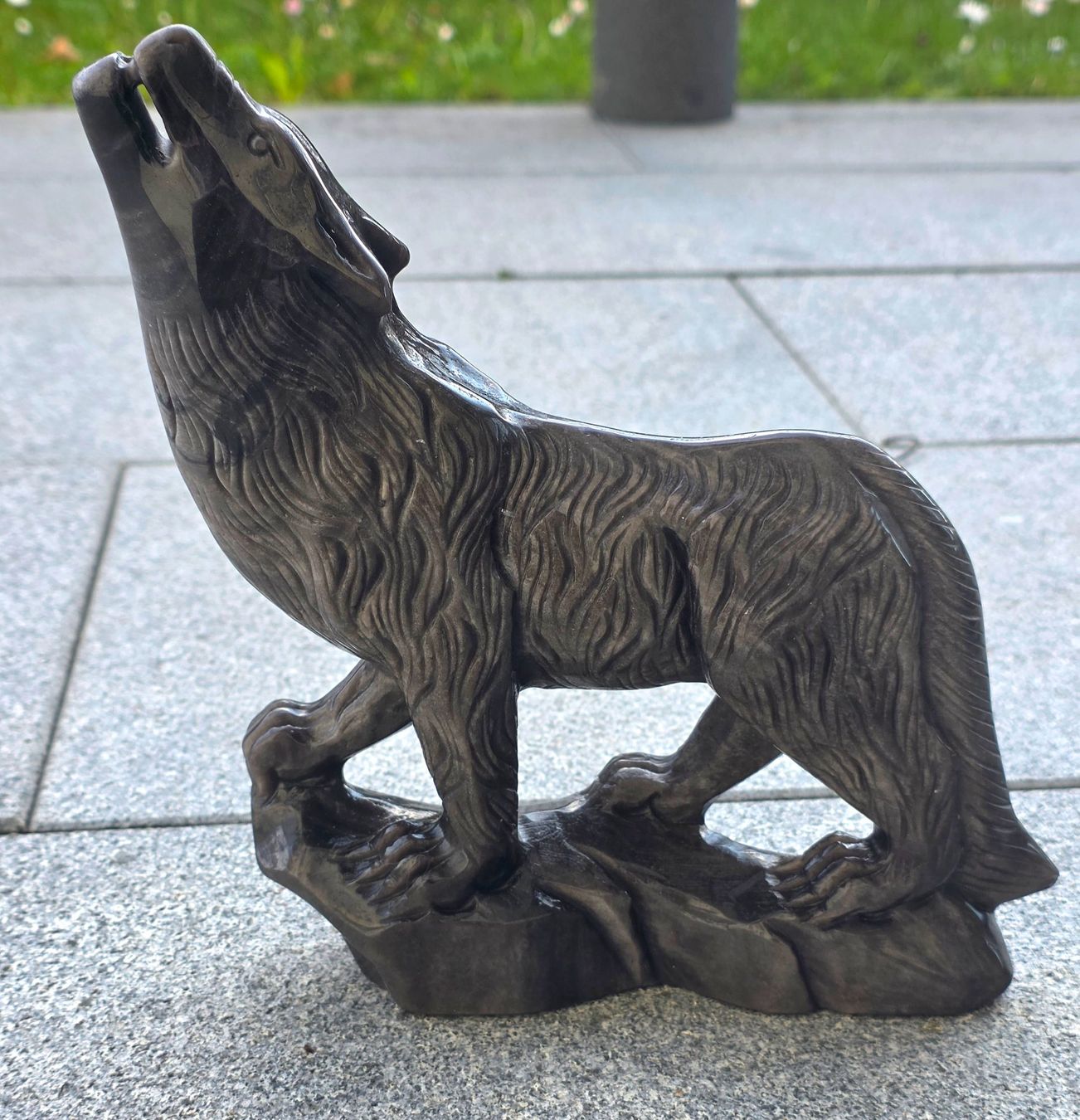 Minerali & Pietre curative: Silber Obsidian Wolf 1.3kg – Nuovo e nell'imballaggio originale da Matzingen venduto da Shay_Crystalz