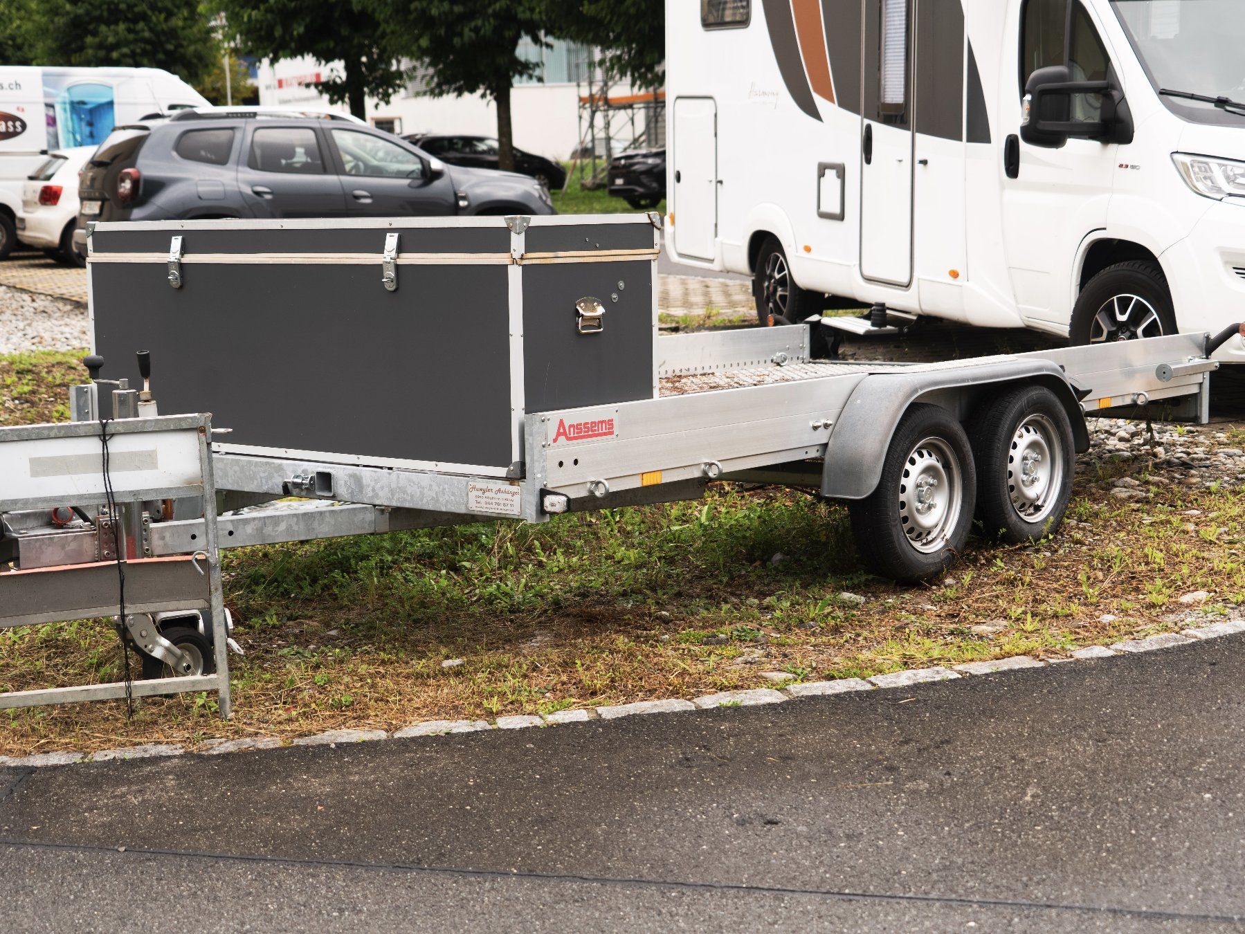 Anssems Anhänger: Anssems Anhänger (2000 kg) – Neu (gemäss Beschreibung) aus Unterseen von powerpan