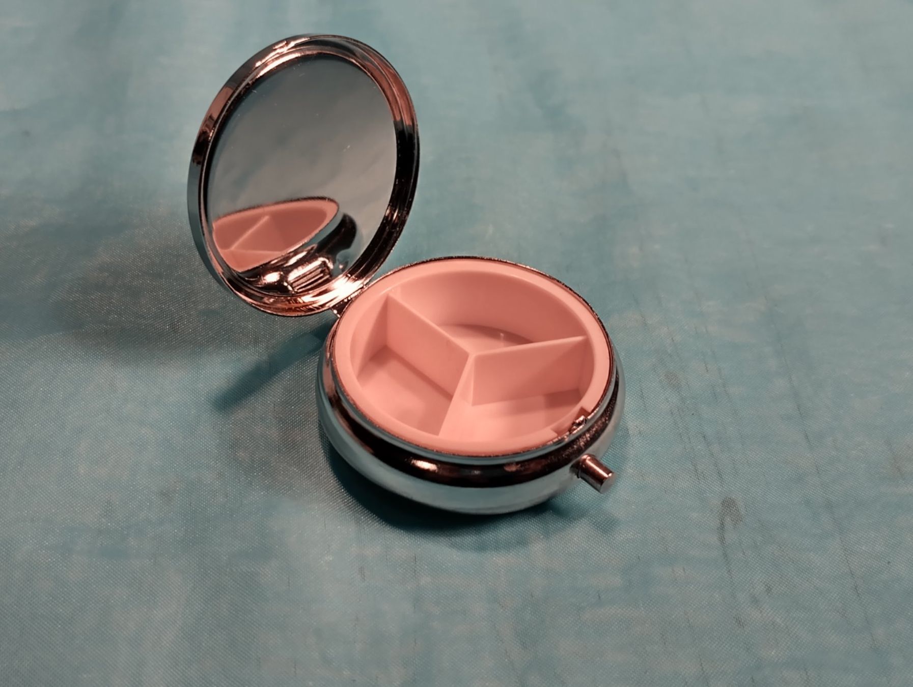 Altro in Cosmetici & Cura: Pillendose, Metall, 3-teilig – Nuovo (secondo la descrizione) da Bellach venduto da JingleCherry 1