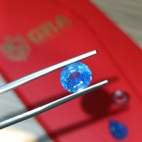 3.72 cts Ceylon Saphir Sapphire Vibrant Blue Zertifikat 