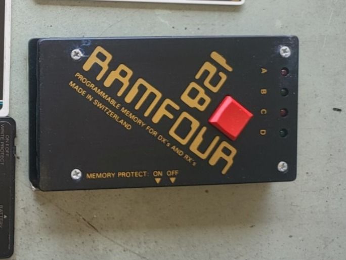 Yamaha Strumenti musicali: Yamaha Dx7 rx Ramfour Memory Cartridge – Usato da Geneve venduto da T36