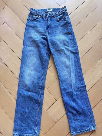 Jeans Gr. 38