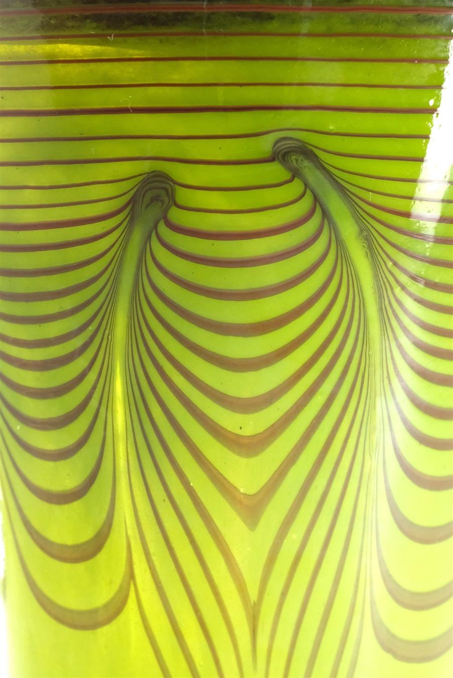 Vasen & Gefässe: GL0004 Kleine Vase, Studioglas Erwin Eisch, Loetz-Stil 1981 – Gebraucht aus Horgen von Louis_xv 2