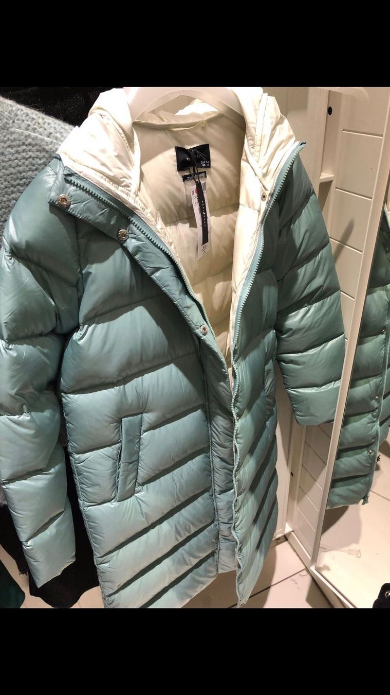 Giacche: Wunderschöne Daunenjacke perfekt für Winter oder Herbst – Usato da Winkel venduto da Luxtime 9