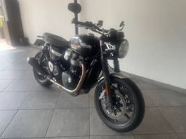 Triumph Speed Twin 1200