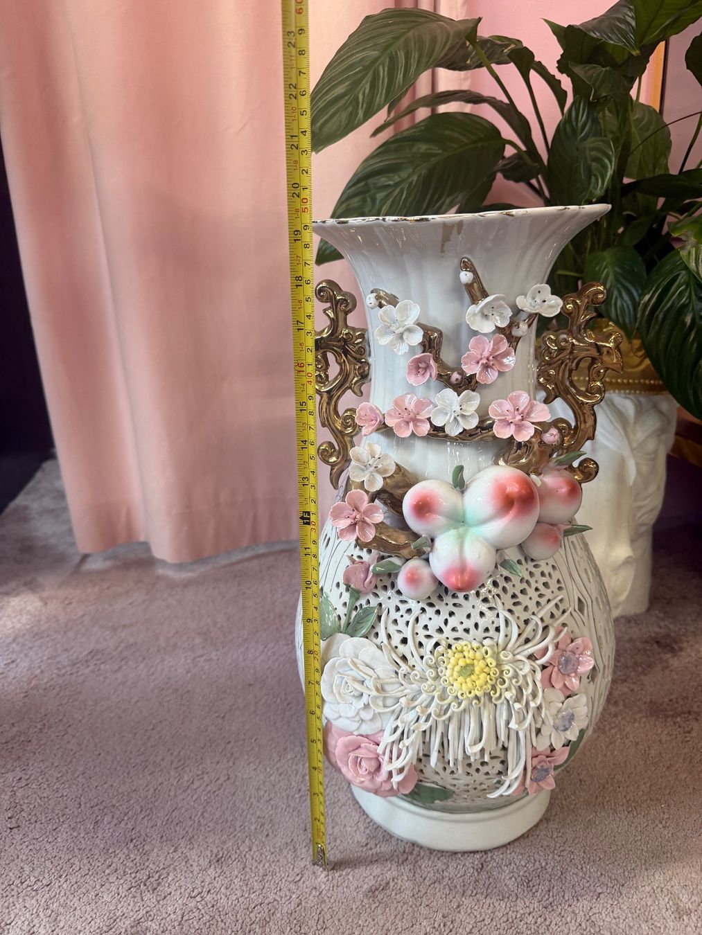 Vase & Récipients: grosse Vase mit Blumen – D'occasion à Zürich par SecondhandZurich 1
