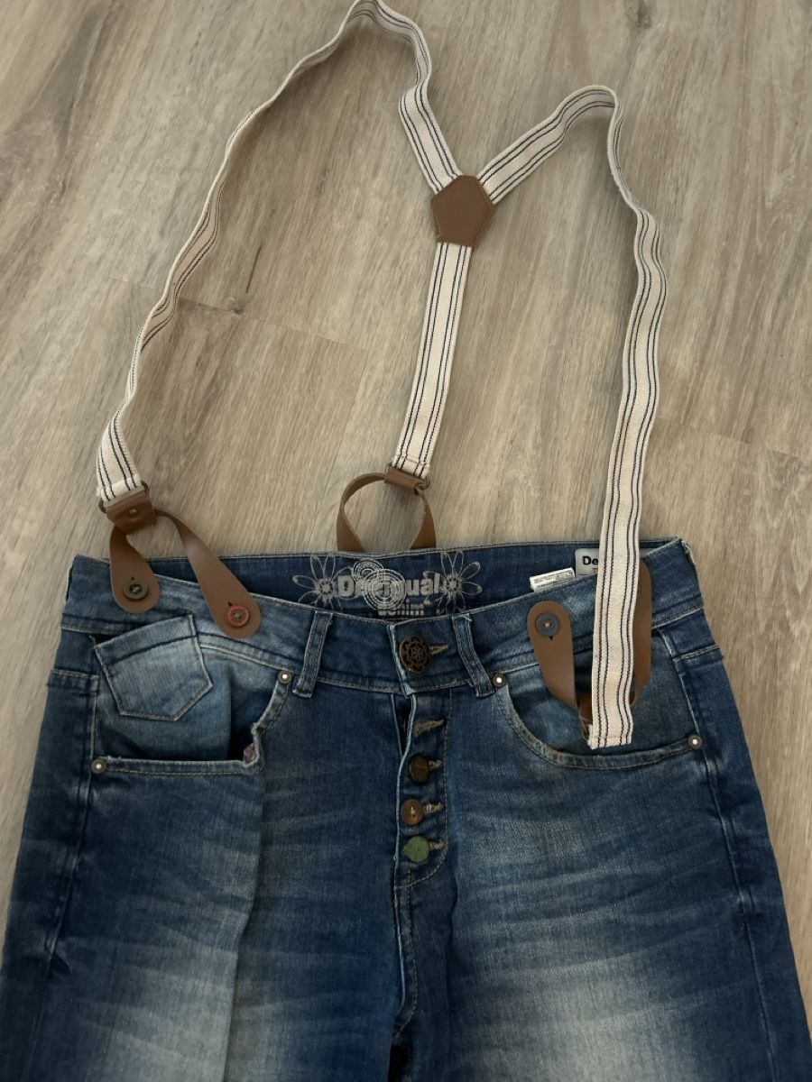 Desigual Jeans: Desigual jeans taille 28 – Usato da Delémont venduto da Ma_LoU.01 1