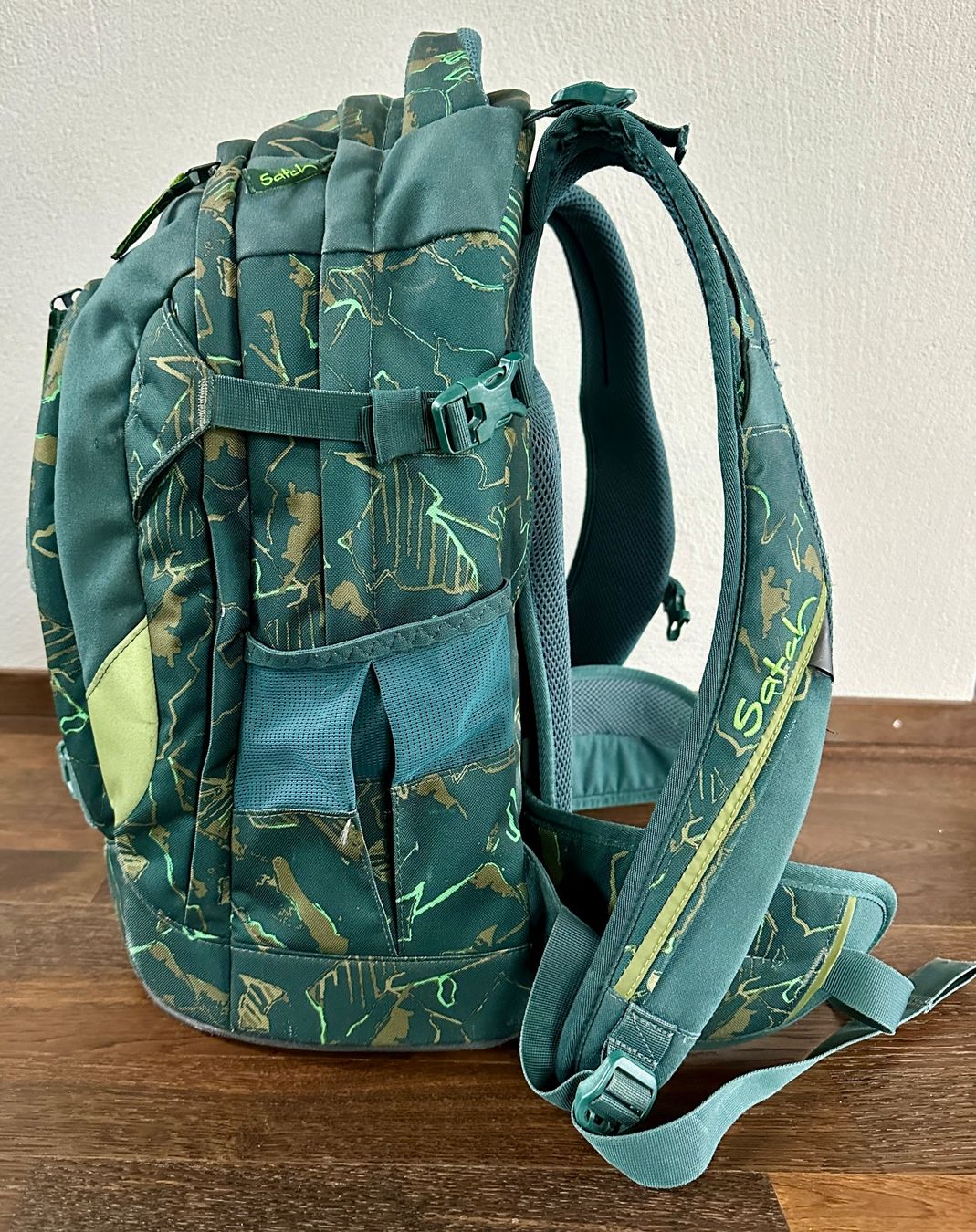 Satch Zaini: Satch Pack Schulrucksack – Usato da Hergiswil NW venduto da Klimsen 2