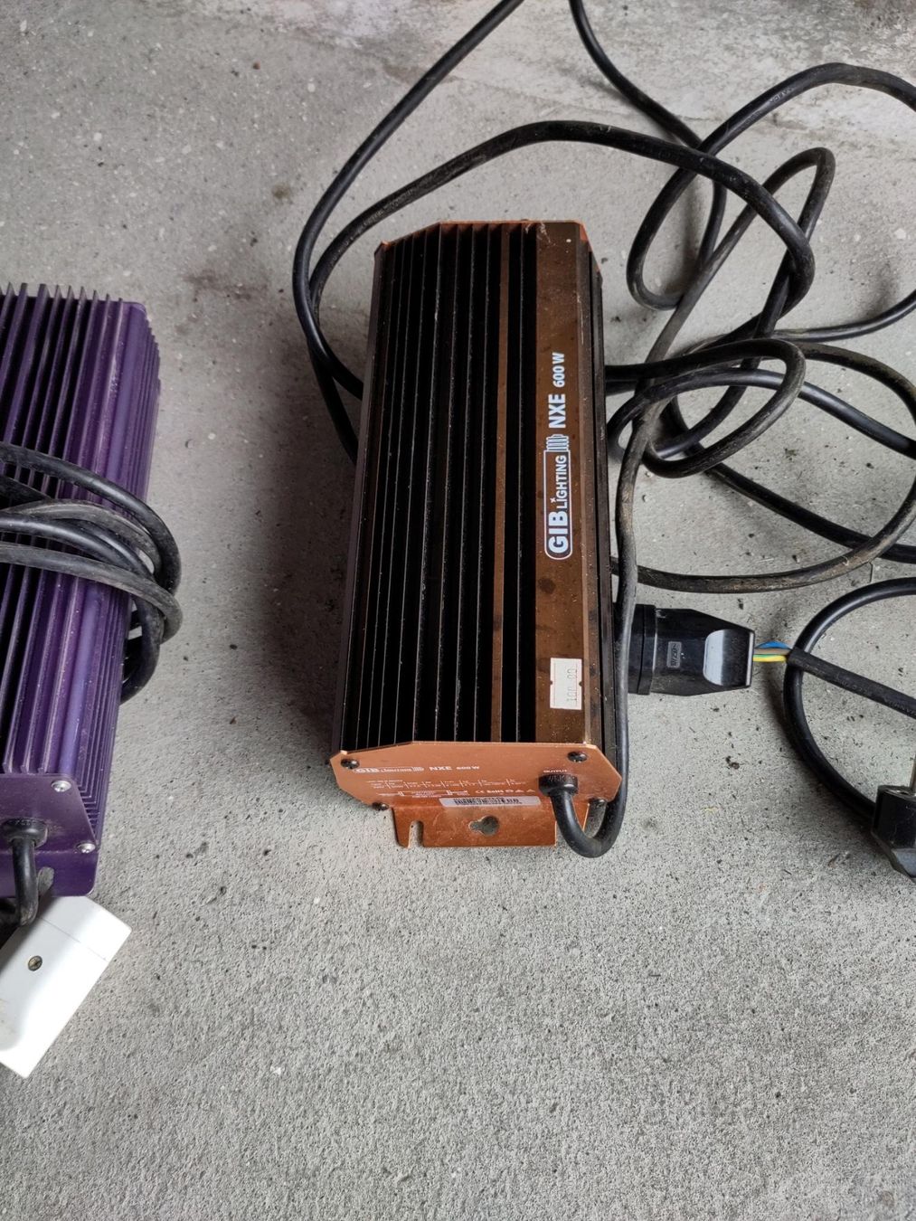Alimentazione elettrica: GIB Lighting NXE 600W Ballast 600W – Usato da Capolago venduto da Bomberz