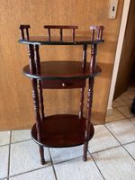 Étagère vintage en bois avec tiroir - décoration