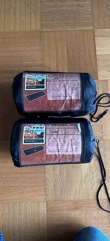 Materassi: 1 matelas auto-gonflant – Usato da Lausanne 26 venduto da chr_yhh5