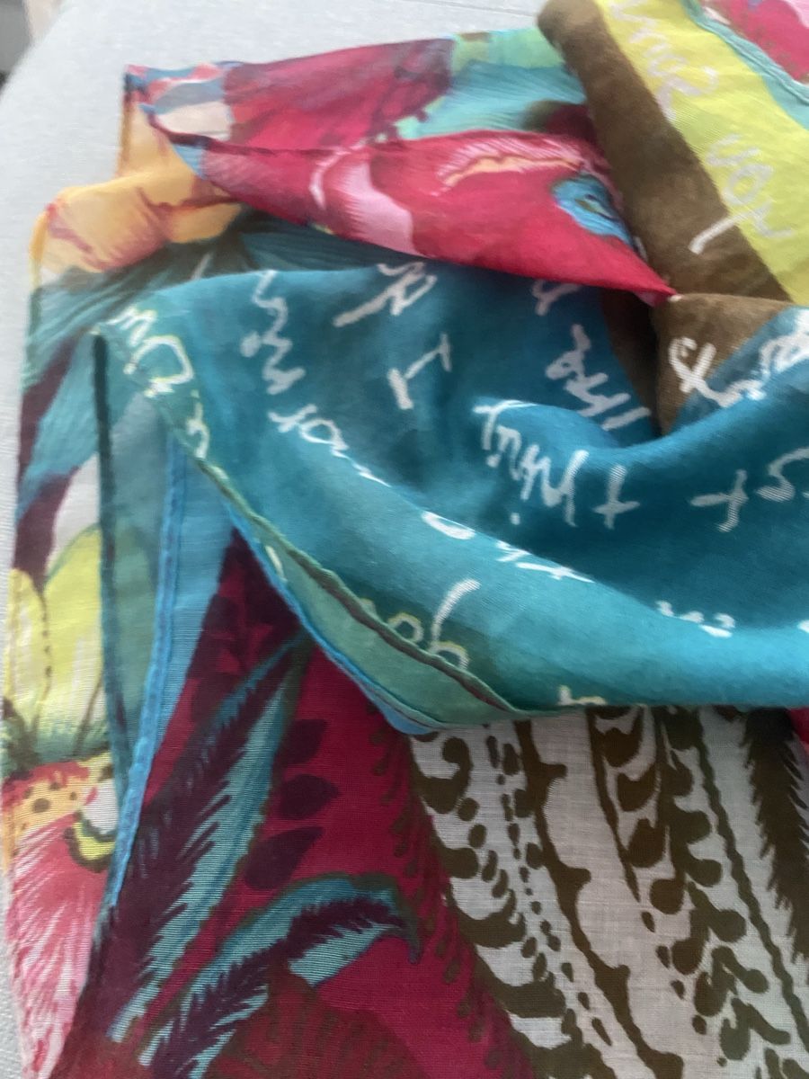 Desigual Foulards & écharpes: Desigual écharpe – D'occasion à Brügg BE par nou_8ht9 1