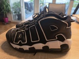 Nike Air More Uptempo Schwarz Grösse 42 ,1 mal getragen .
