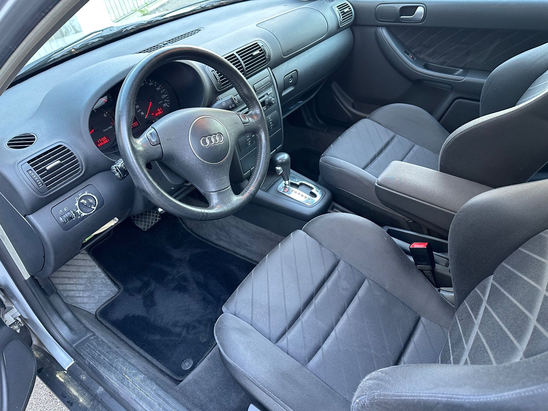 Audi Automobili: Audi A3 1.8Turbo Automat Frisch ab MFK – Usato da St.Gallen venduto da Marcolino46 4