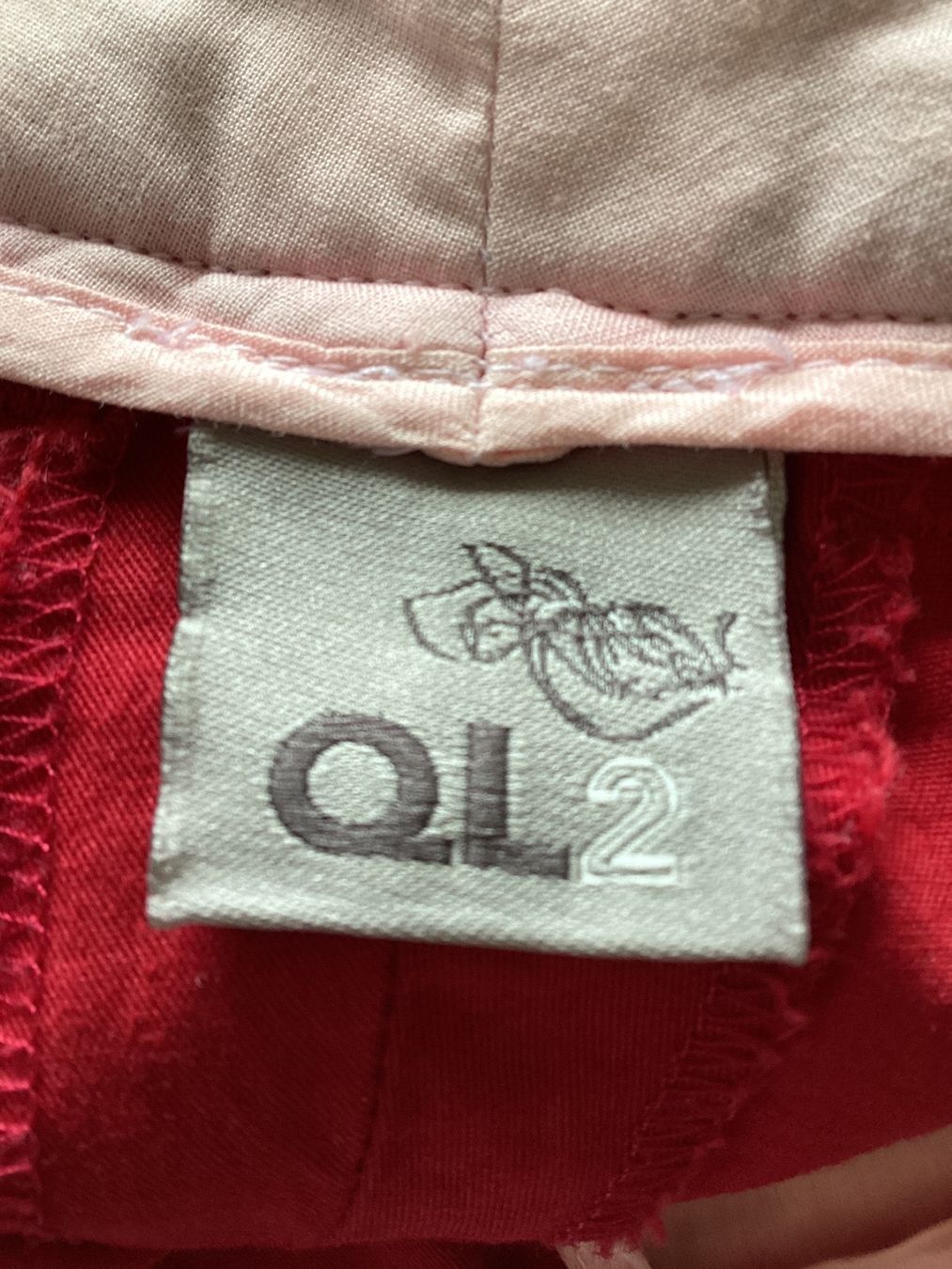 Pantaloni: QL2, Damenhose, Gr. 42 deutsch – Usato da Salenstein venduto da Esprit57 3