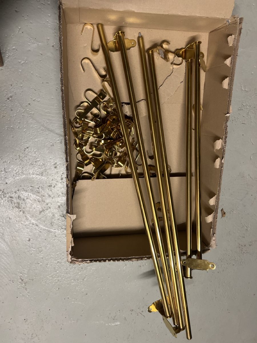 Ikea Wandhalterungen: Ikea HULTARP Stange, poliert/messingfarben – Gebraucht aus Rothrist von fam_mb6x
