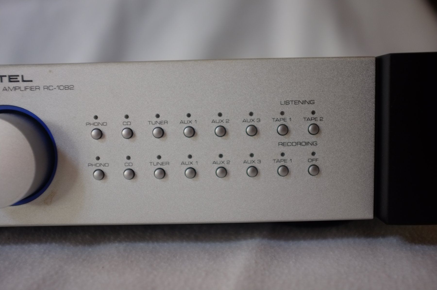 Rotel Verstärker: Rotel RC1082 Vorverstärker, defekt – Gebraucht aus Ennenda von HOLMEX 2