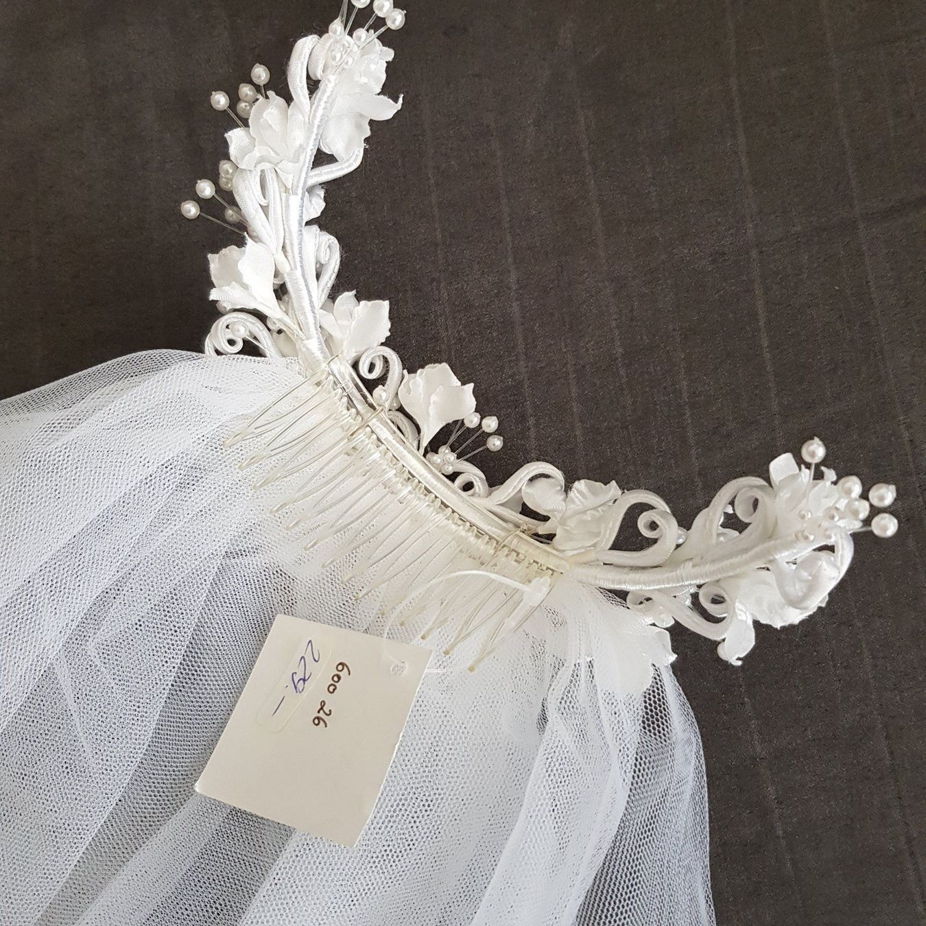 Accessori per capelli: Brautschleier mit Schmuck statt 229.- – Nuovo e nell'imballaggio originale da Turbenthal venduto da sch_s72n 3