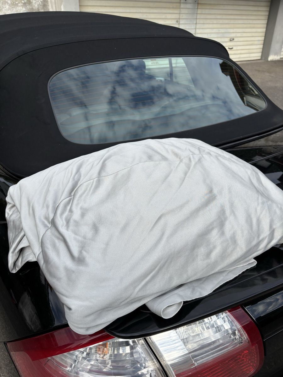 Mercedes-Benz Tutti pezzi di ricambio auto: Car Cover Mercedes-Benz Grey Soft Interior Use – Usato da Rüschlikon venduto da ArnaudEichenberger 6