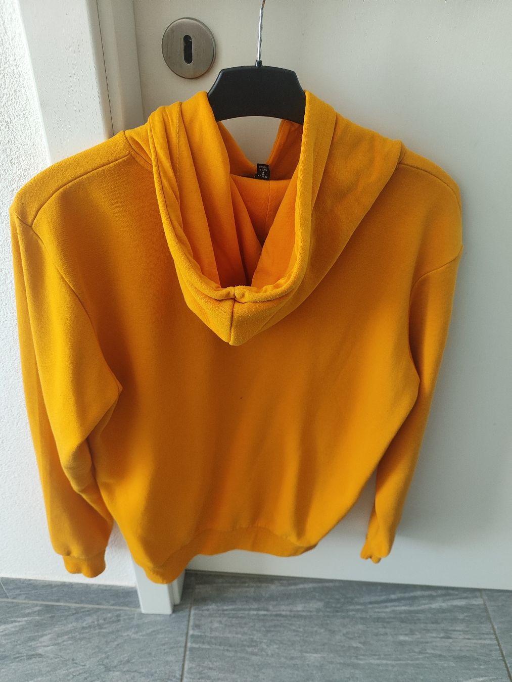 Pulls & Sweat-shirts: Pull à capuche  SMOG taille S  – D'occasion à Vétroz par mrcl01 2