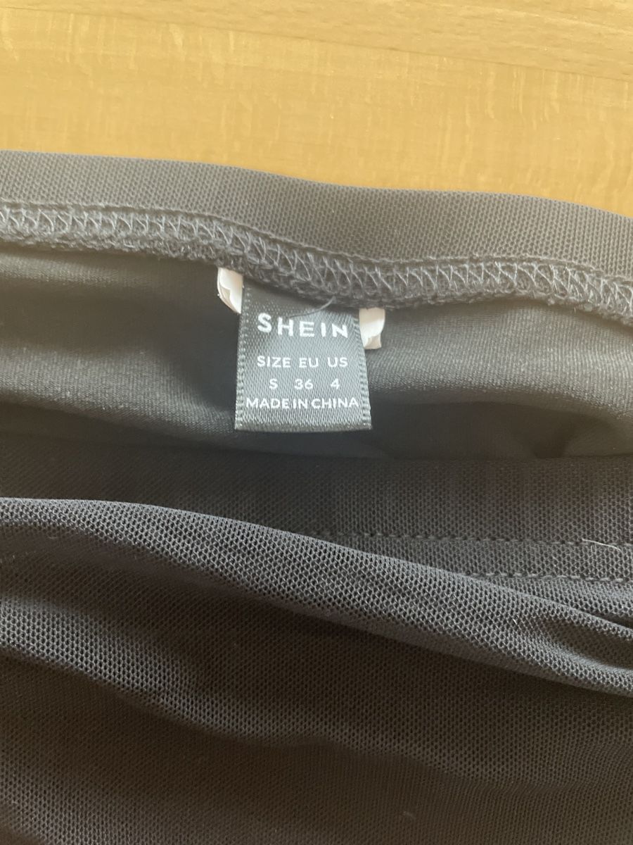 Shein Gonne: Mini-jupe noire SHEIN, taille S, comme neuve! Élégante. – Nuovo (secondo la descrizione) da Bussigny venduto da Z.seller 2