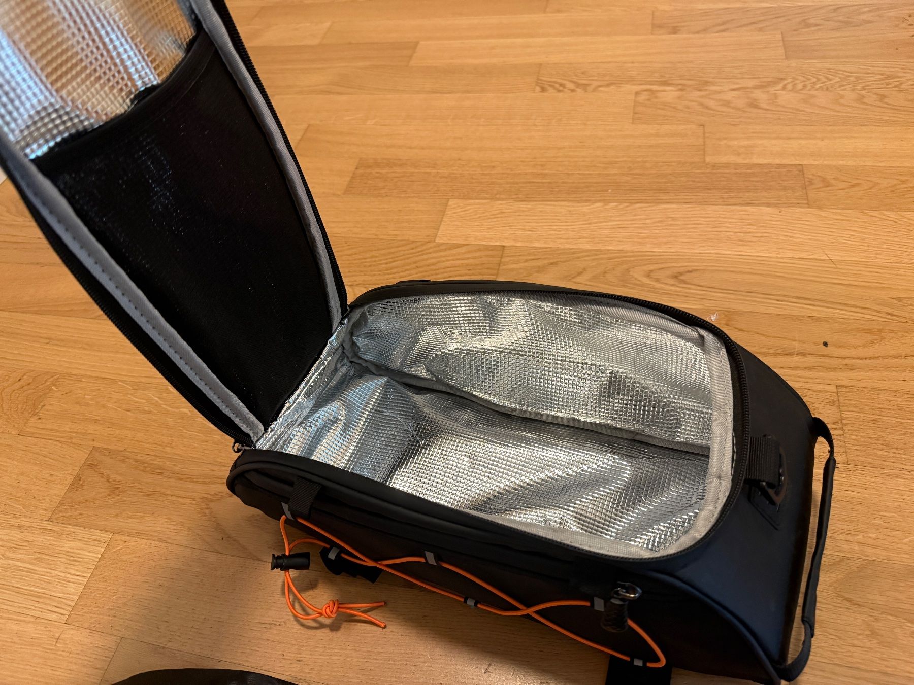 Taschen: Bikepacking Tasche mit Seitentaschen – Gebraucht aus Zürich von ChrWal 2