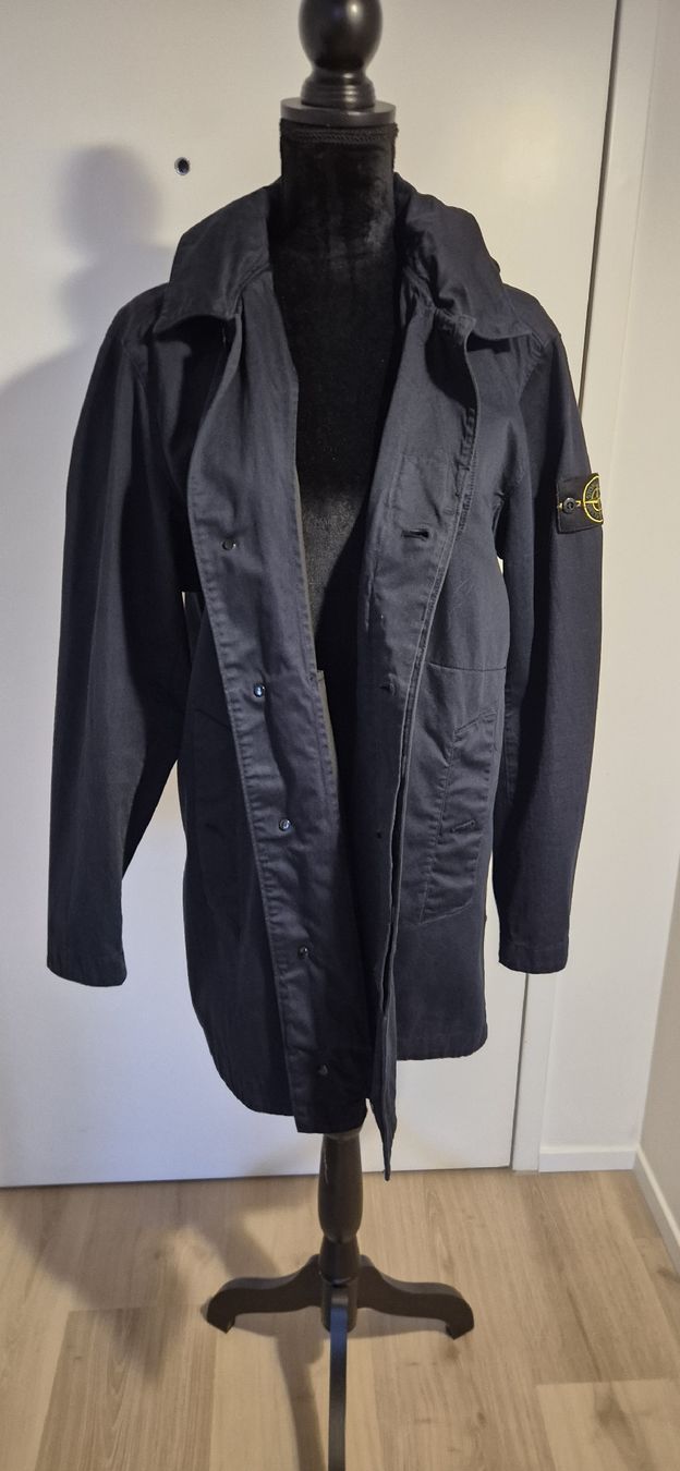 Cappotti: Stone Island Parka/Mantel Grösse M – Usato da Tägerwilen venduto da mar_cf9w